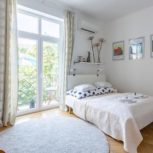 Gorgeous Flat Right Near The City Center